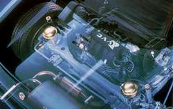 engine_02[1].jpg